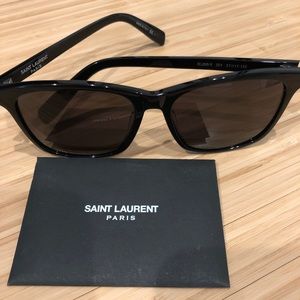 Saint Laurent SL205K 001 sunglasses with case and authenticity certificate
